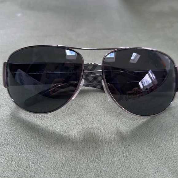Burberry | Accessories | Burberry Aviator Sunglasses B320 M  display picture 2
